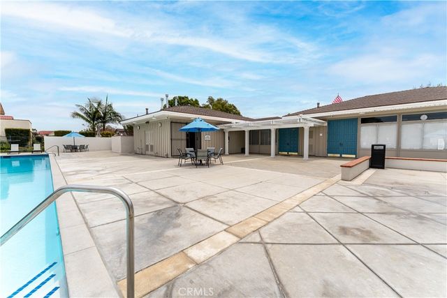 11464 miscou Way, Cypress, CA 90630