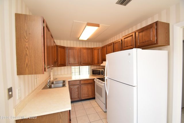 658 Atlantic Drive, Satellite Beach, FL 32937