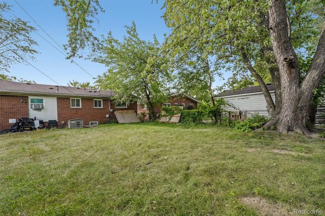 21326 Ithaca Avenue, Royal Oak Charter Township, MI 48220