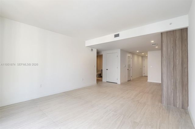 77 SE 5th ST 2615, Miami, FL 33131