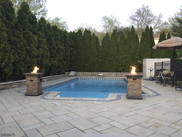 75 Harmer Ter, Wayne Twp., NJ 07470