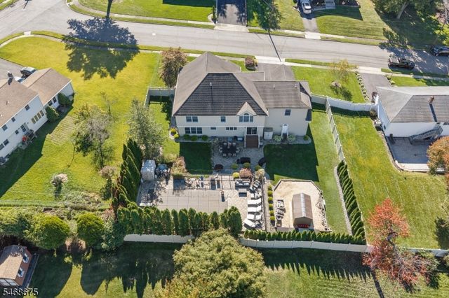 75 Harmer Ter, Wayne Twp., NJ 07470