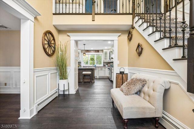 75 Harmer Ter, Wayne Twp., NJ 07470