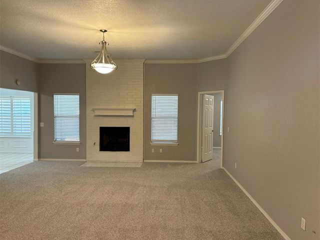 701 Goshawk Drive, Norman, OK 73072