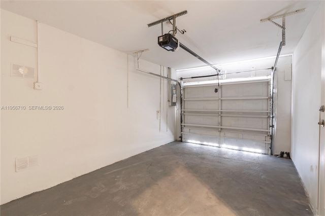 10831 SW 152nd Ct, Miami, FL 33196