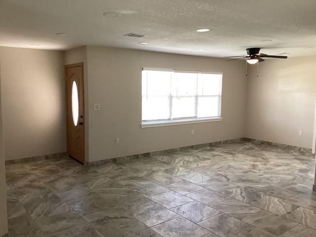 1903 Harris Avenue, Pasadena, TX 77506
