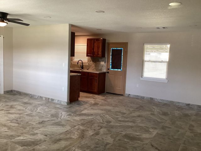1903 Harris Avenue, Pasadena, TX 77506