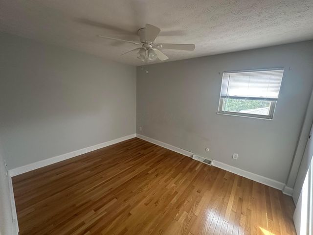 4871 Dierker Road, Columbus, OH 43220