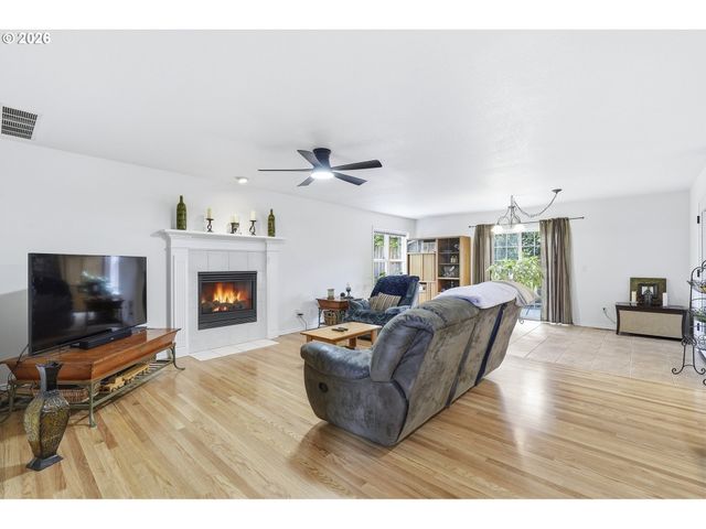 10908 Sw ARTHUR Ct, Wilsonville, OR 97070