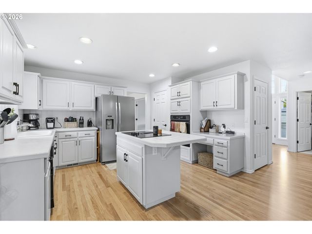 10908 Sw ARTHUR Ct, Wilsonville, OR 97070