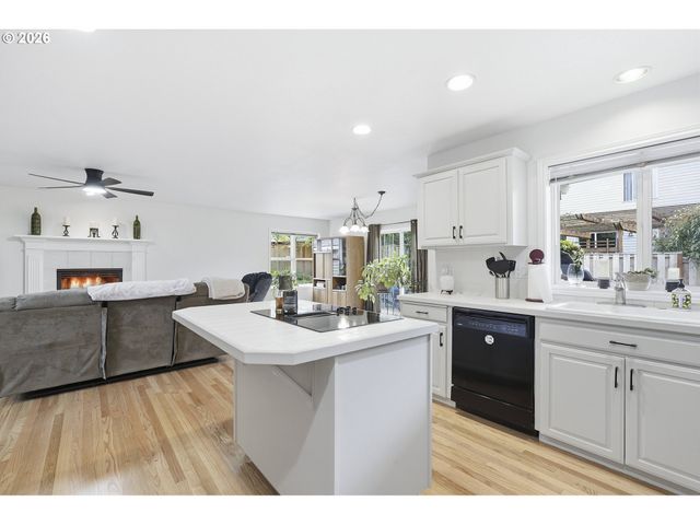 10908 Sw ARTHUR Ct, Wilsonville, OR 97070