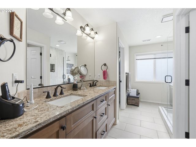 10908 Sw ARTHUR Ct, Wilsonville, OR 97070