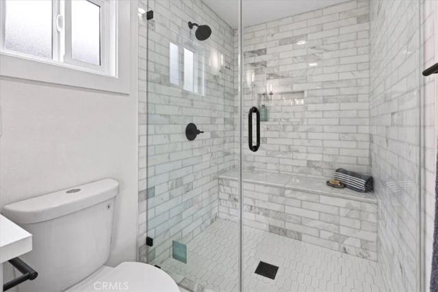 2430 S Cochran Avenue, Los Angeles, CA 90016