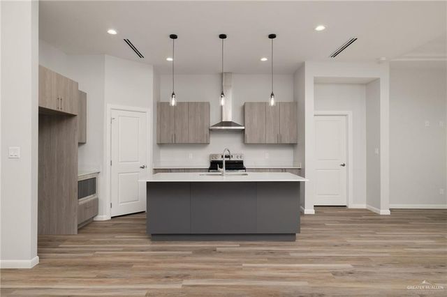 2912 Dhalia Drive, San Juan, TX 78589