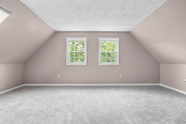 10 Battlemarch Way, Woburn, MA 01801