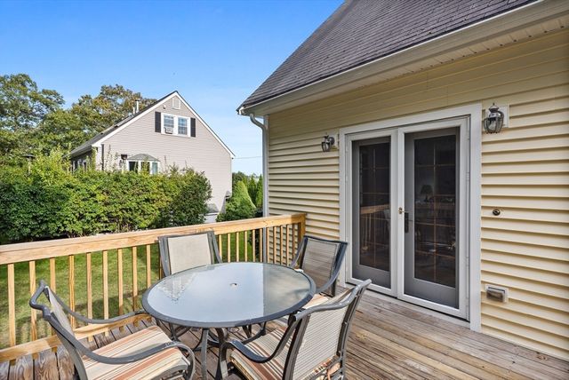 10 Battlemarch Way, Woburn, MA 01801