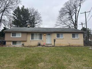 11360 Deno Court, Sterling Heights, MI 48314