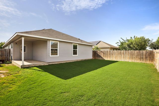 805 Red Tails DR, Austin, TX 78725