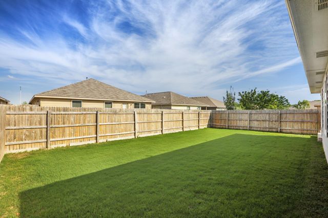 805 Red Tails DR, Austin, TX 78725