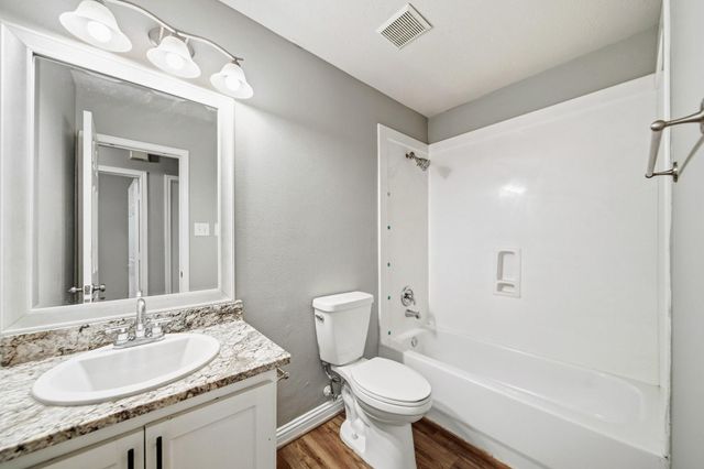 7102 Grassy Grove Lane, Richmond, TX 77407