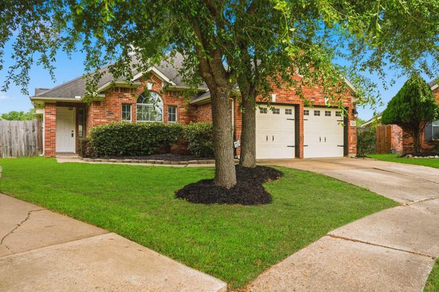 7102 Grassy Grove Lane, Richmond, TX 77407