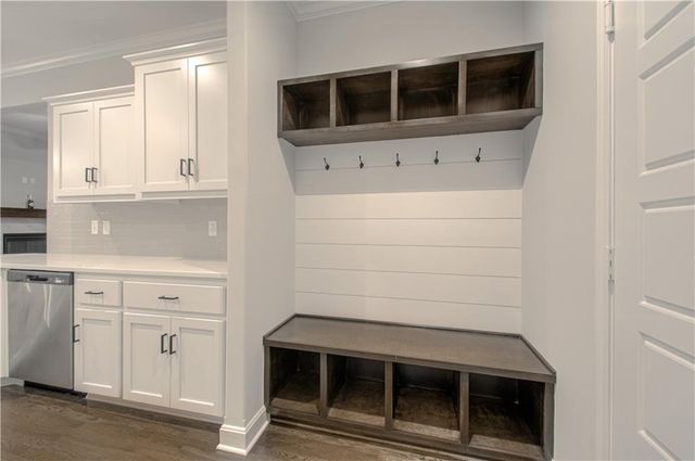 11809 N Wheeling Avenue, Kansas City, MO 64156