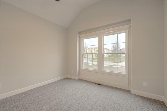 11809 N Wheeling Avenue, Kansas City, MO 64156