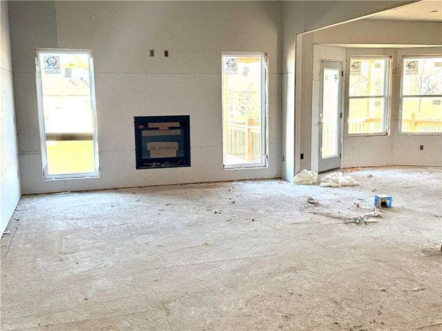 11809 N Wheeling Avenue, Kansas City, MO 64156