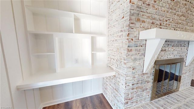 140 Hidden Hills Drive, Kernersville, NC 27284