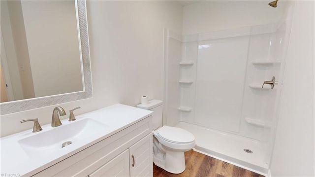 140 Hidden Hills Drive, Kernersville, NC 27284