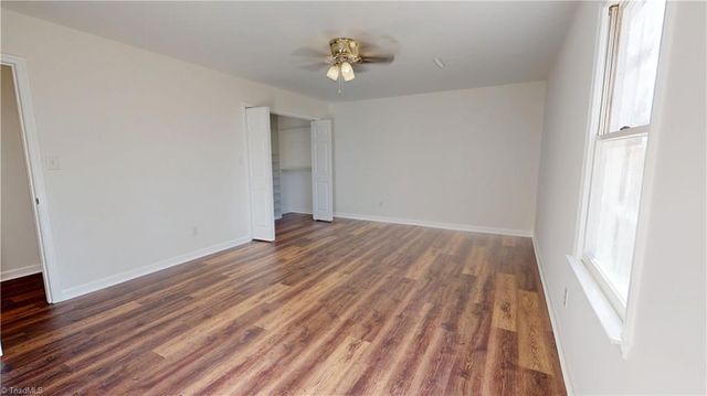 140 Hidden Hills Drive, Kernersville, NC 27284