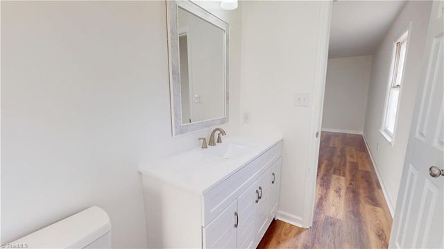 140 Hidden Hills Drive, Kernersville, NC 27284