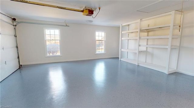 140 Hidden Hills Drive, Kernersville, NC 27284