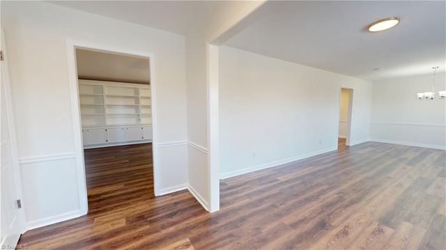 140 Hidden Hills Drive, Kernersville, NC 27284