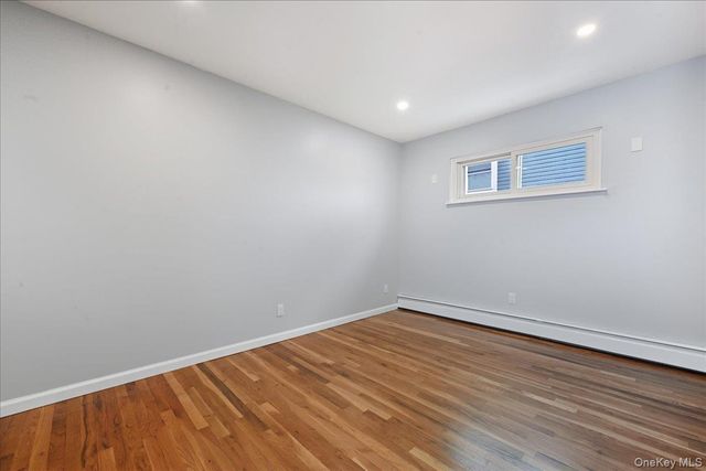 557 Southside Avenue, Freeport, NY 11520