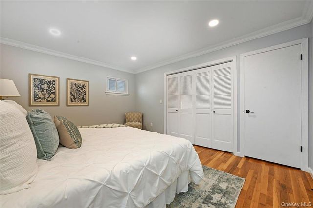 557 Southside Avenue, Freeport, NY 11520