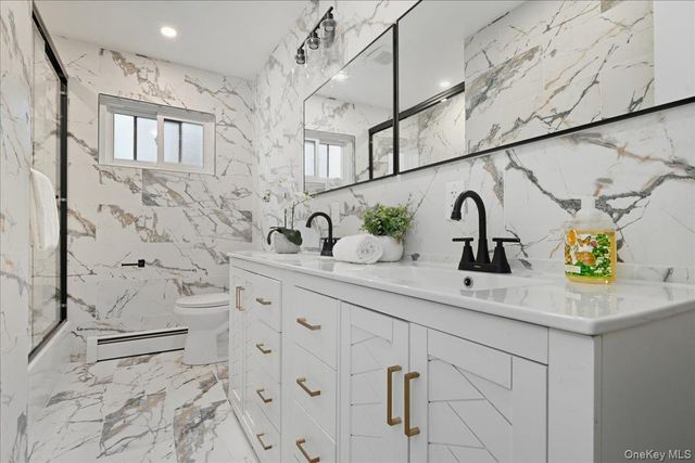 557 Southside Avenue, Freeport, NY 11520