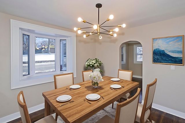 566 Broadway St, Chicopee, MA 01020