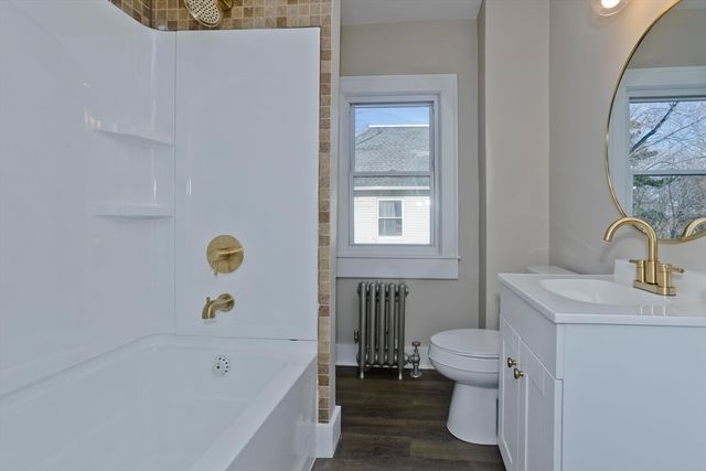 566 Broadway St, Chicopee, MA 01020