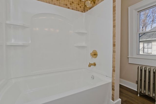 566 Broadway St, Chicopee, MA 01020