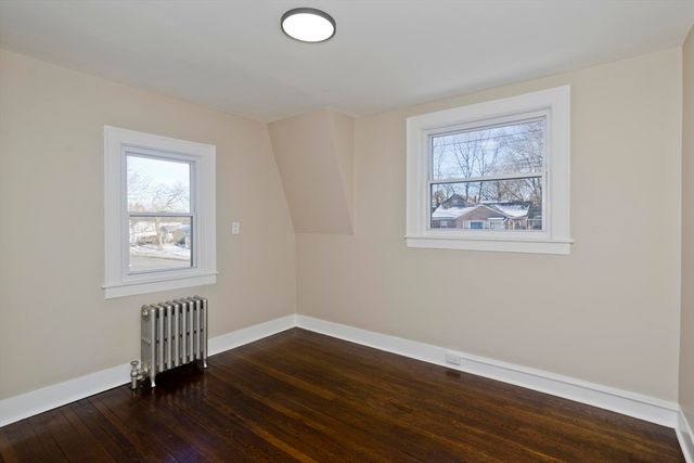 566 Broadway St, Chicopee, MA 01020