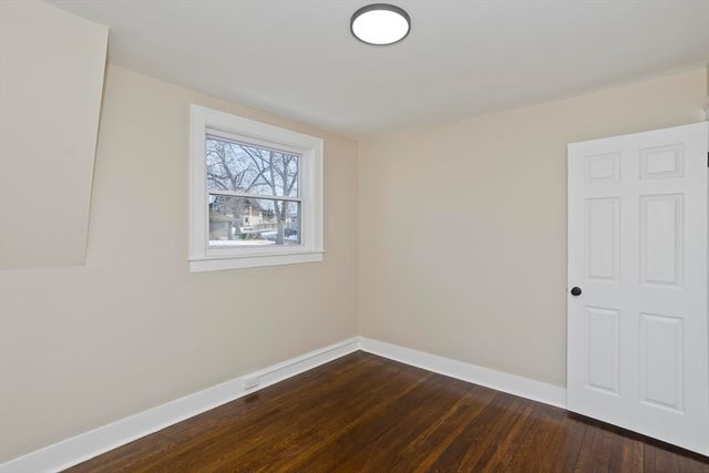 566 Broadway St, Chicopee, MA 01020