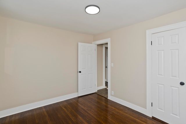 566 Broadway St, Chicopee, MA 01020