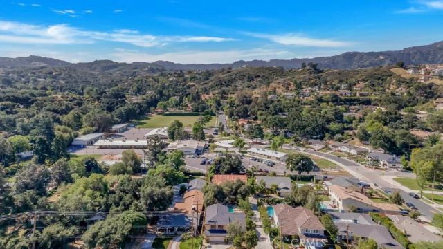 23540 Cherry Street, Newhall, CA 91321