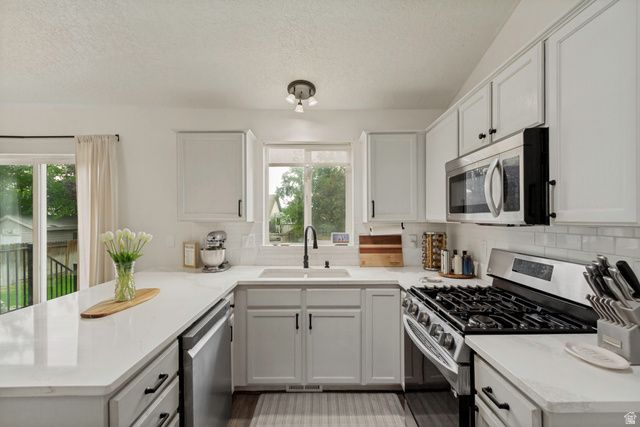 3587 S FEULNER DR, West Valley City, UT 84128