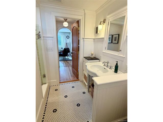 212 Blake St, Salida, CO 81201