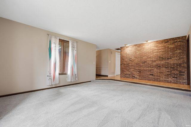 3505 Delaware Trail, Muncie, IN 47302