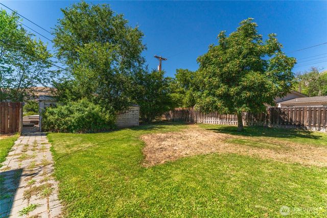 1000 Civic Way NE, Coulee Dam, WA 99116