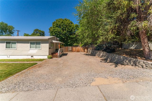 1000 Civic Way NE, Coulee Dam, WA 99116