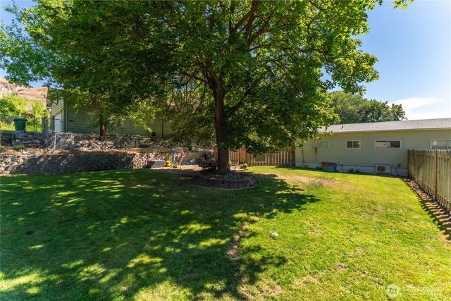 1000 Civic Way NE, Coulee Dam, WA 99116